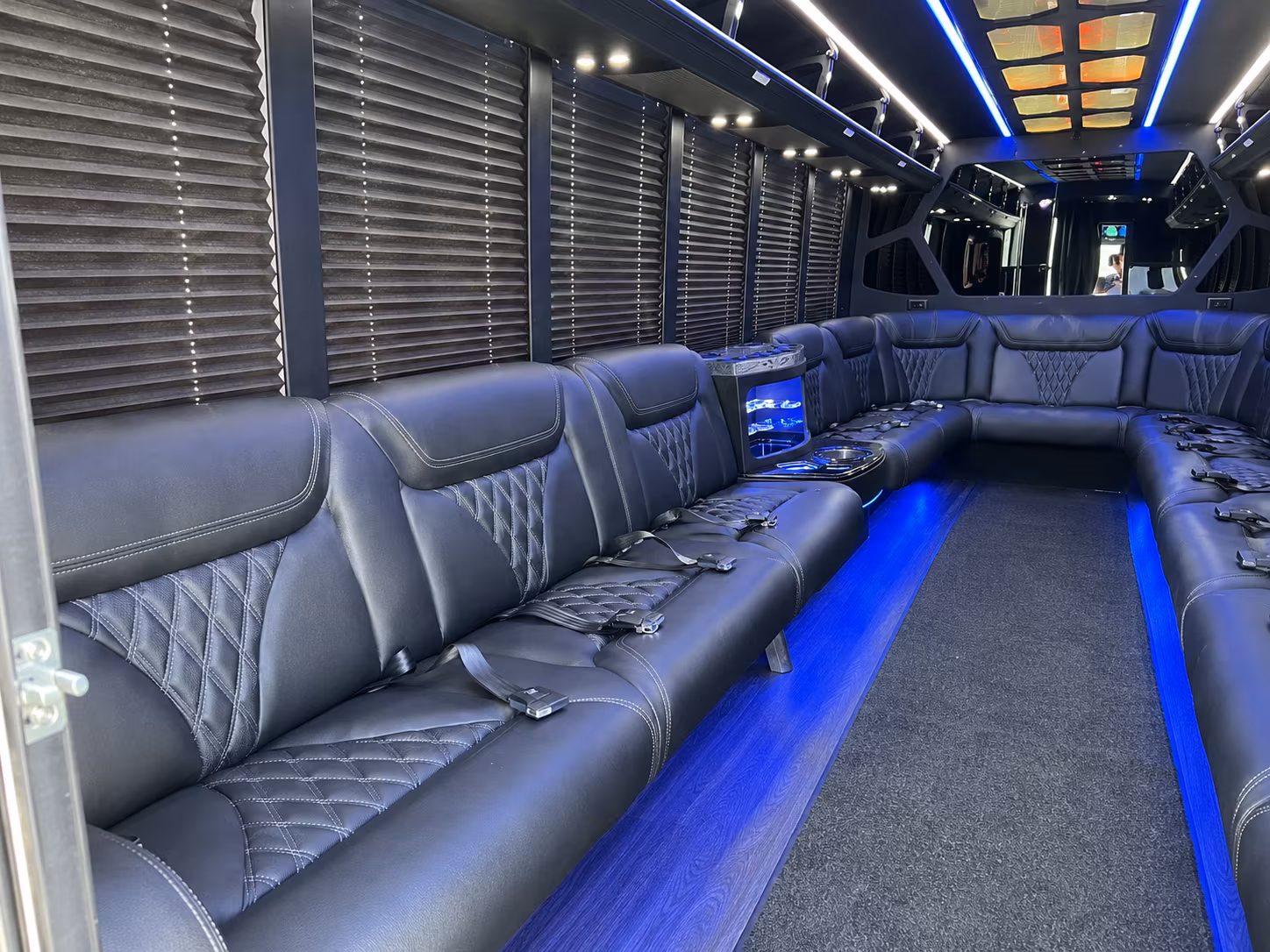Rent a Bus to Fort Lauderdale-Hollywood International Airport