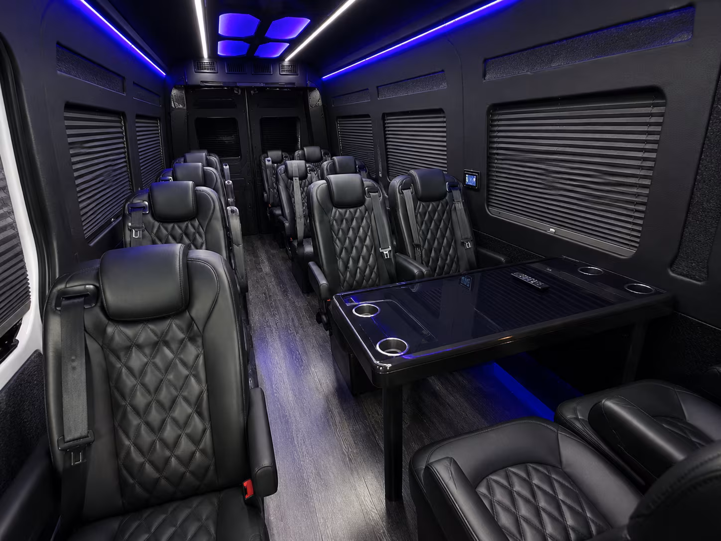 Rent a Bus to Seminole Hard Rock Hollywood