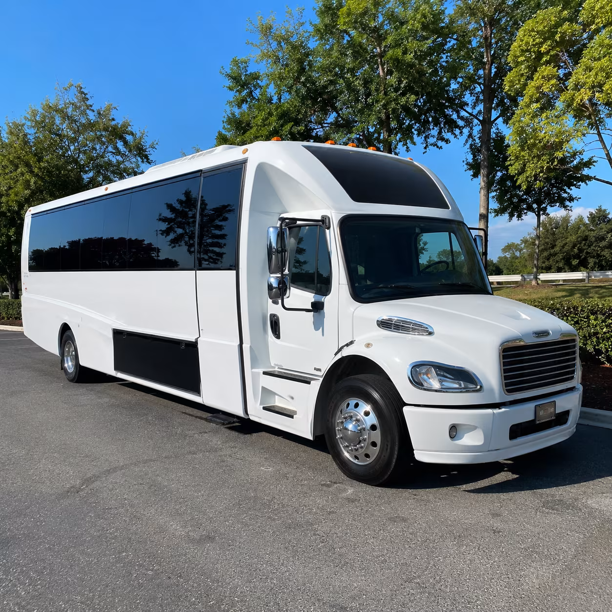 Davie Birthday, Sweet 16, & Quinceañera Transportation onboard seating