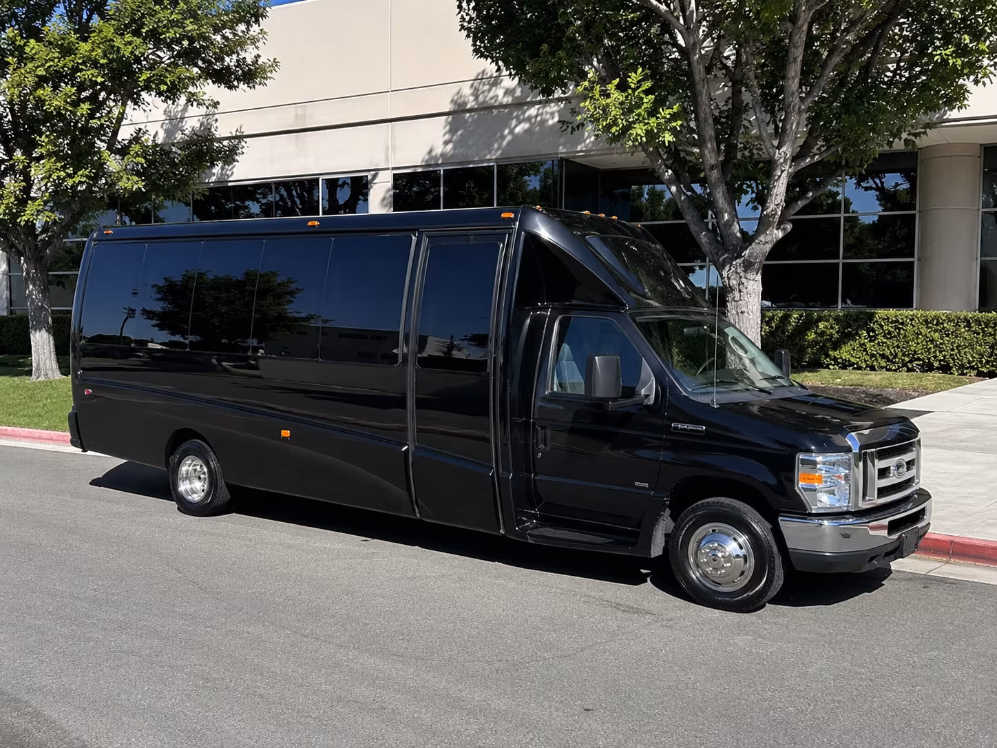 Davie Prom & Homecoming Transportation party bus exterior