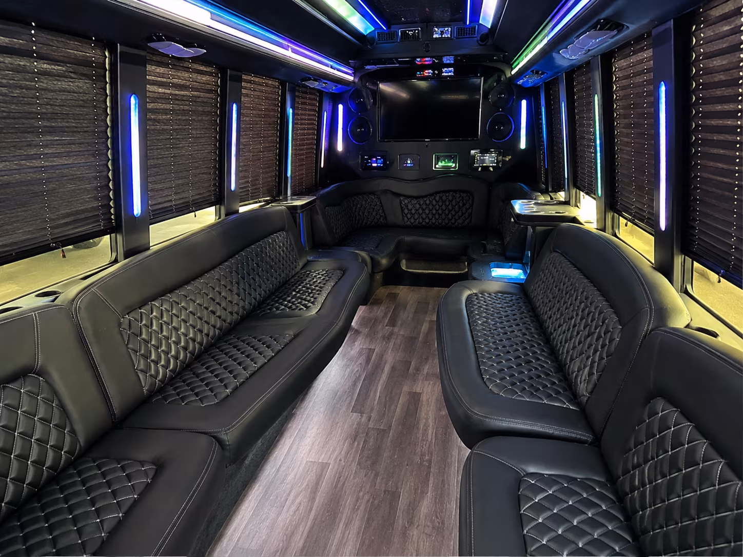 Davie Prom & Homecoming Transportation onboard seating