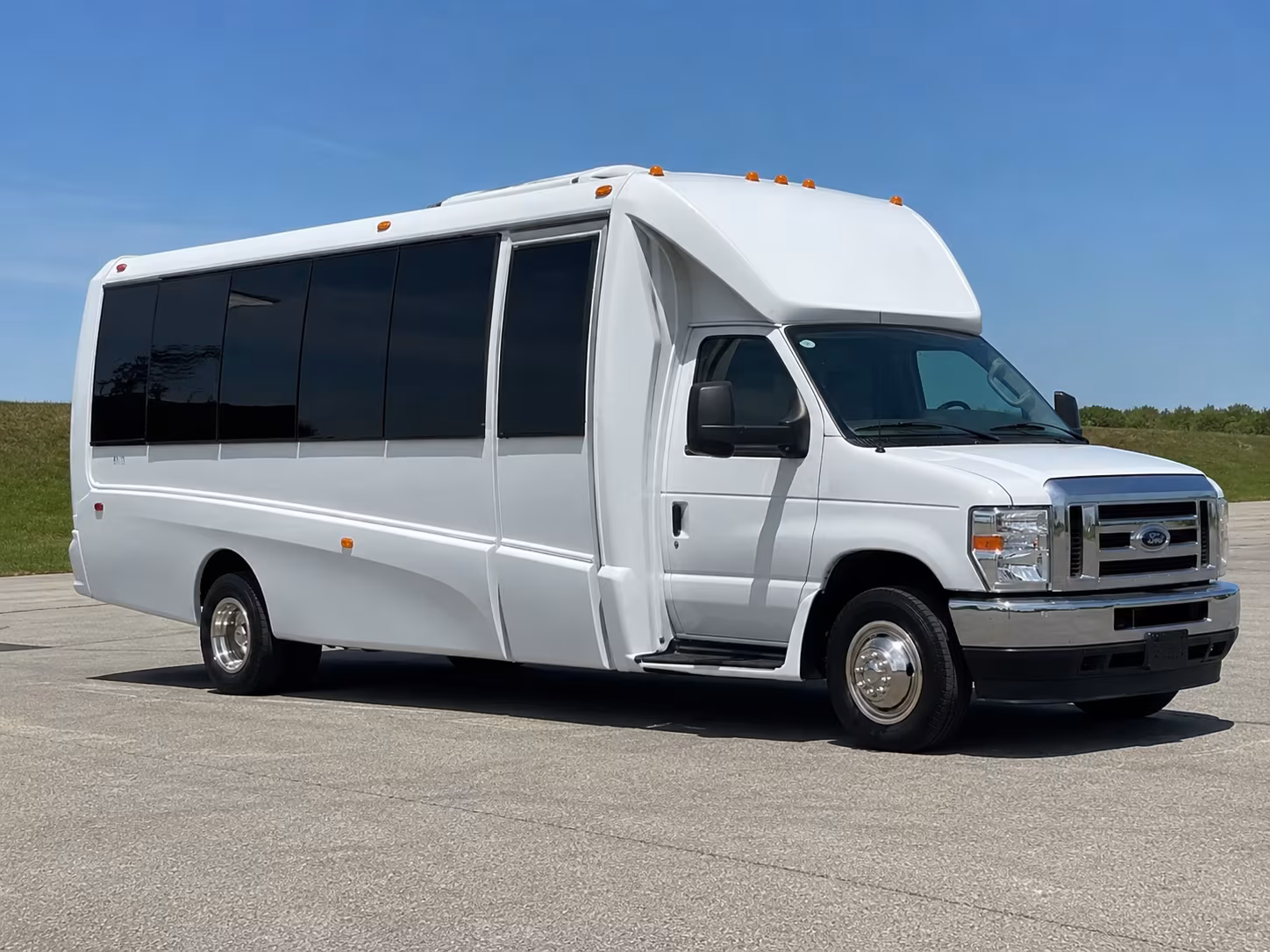 Davie Prom & Homecoming Transportation party bus exterior