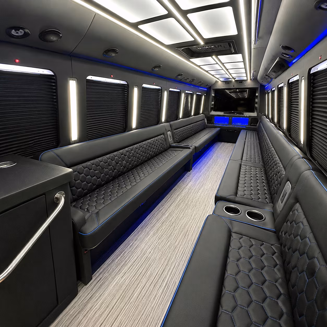 Hollywood Birthday, Sweet 16, & Quinceañera Party Bus Rentals