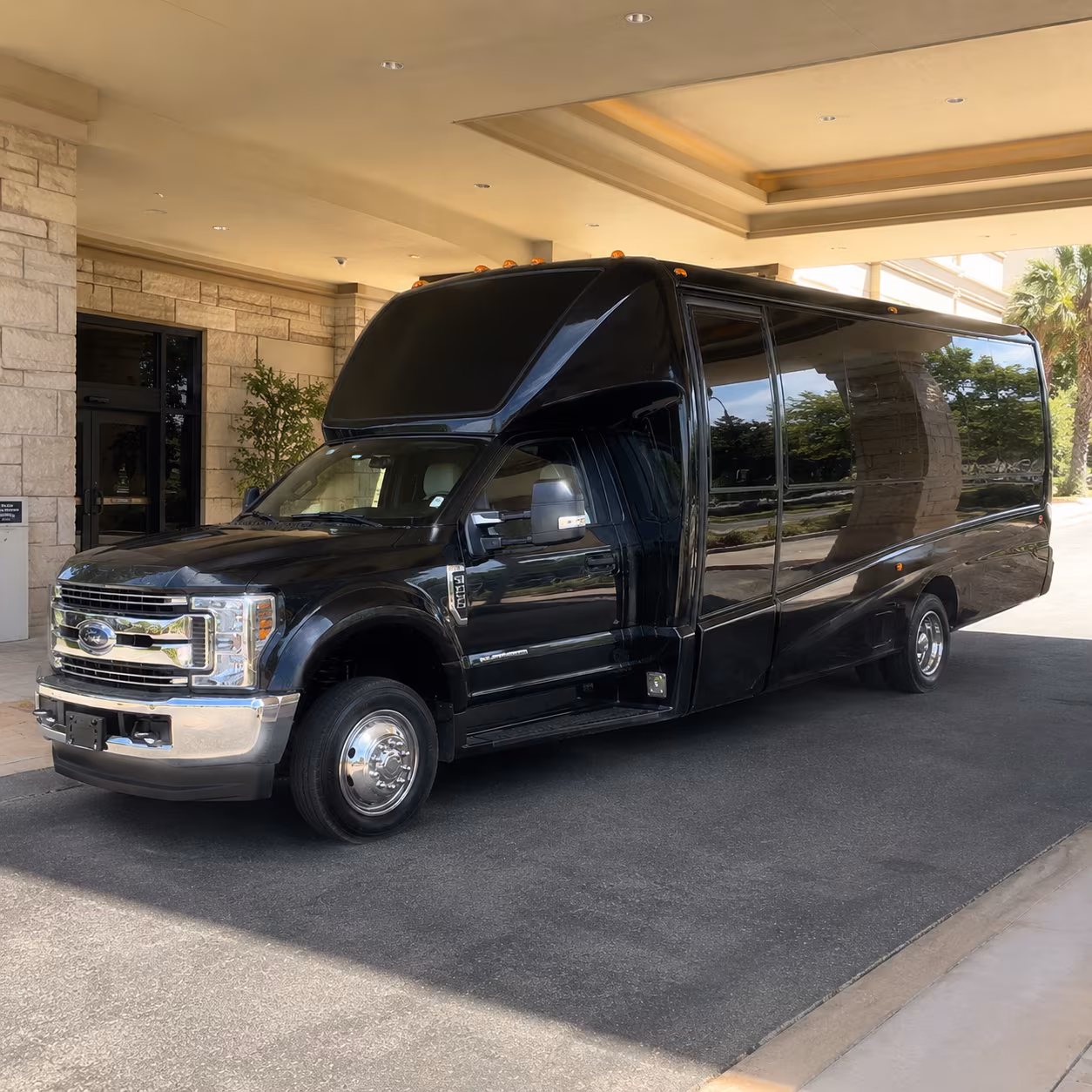 Plantation Birthday, Sweet 16, & Quinceañera Party Bus Rentals